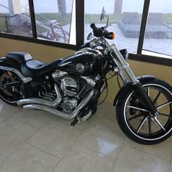 2016 Harley Davidson Breakout