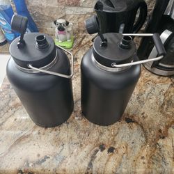 RTIC Insulated Gallon Jug