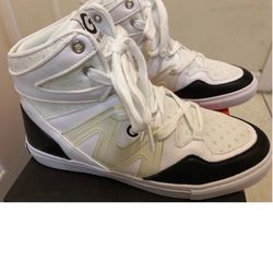 G by Guess Women's Otrend SNEAKERS White Multi Leather Size 7