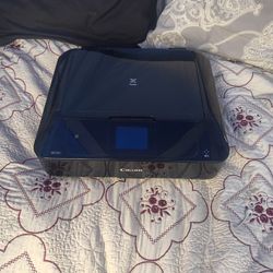 Canon Pixma-(Printer,Scanner,Copier)