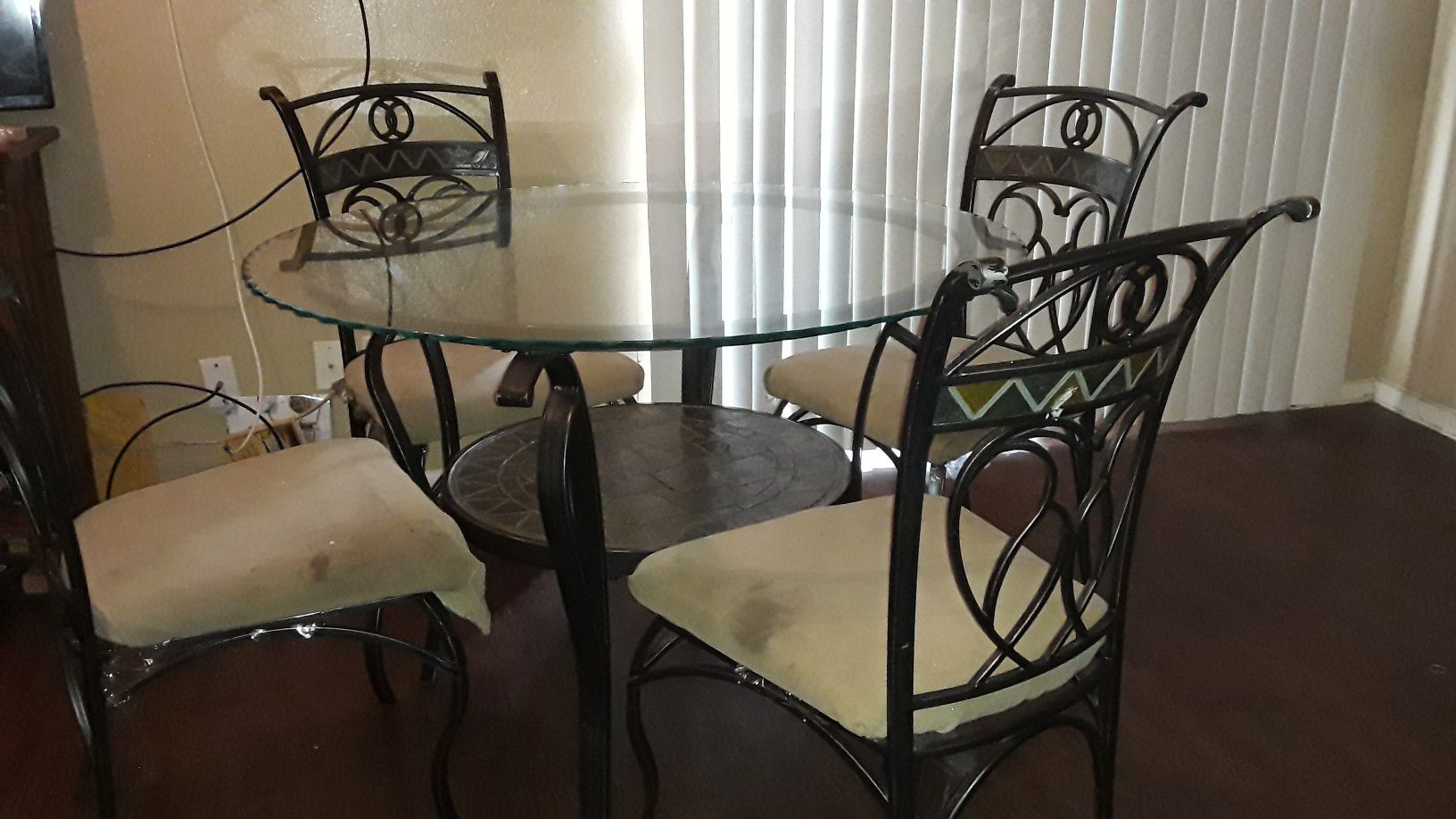 Dining or garden table with 4 chairs