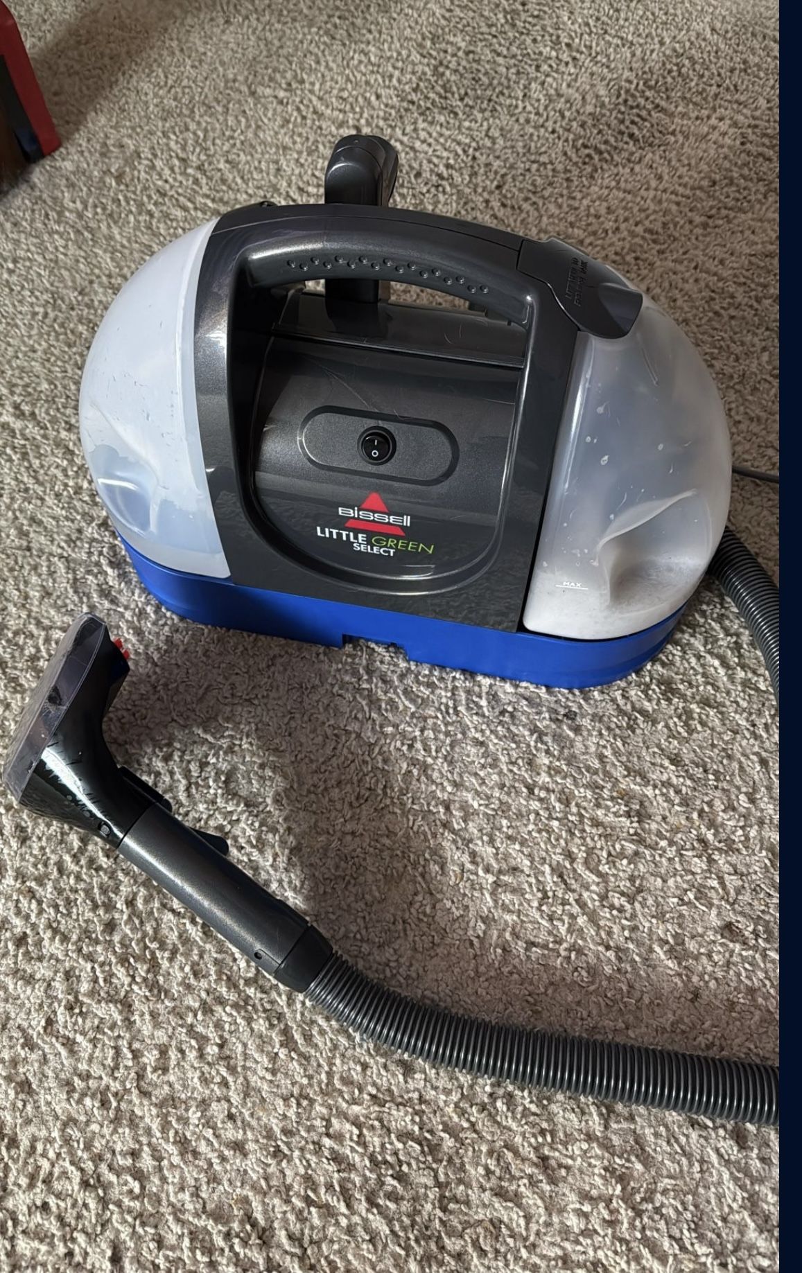 BISSELL Carpet Cleaner