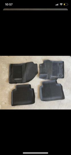 Toyota Corolla 2020 rug