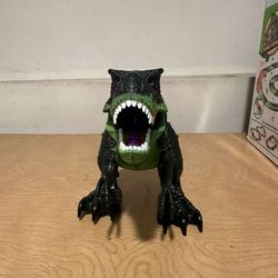 Dinosaur that makes sound
