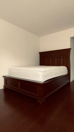 Bed Frame Queen Size