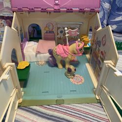 My Little Pony Stable Complete With Box