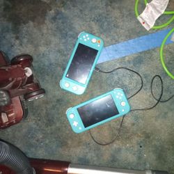 2 Nintendo Switches