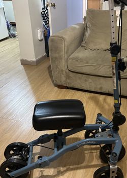 Swivel Mate Wheelchair Scooter 
