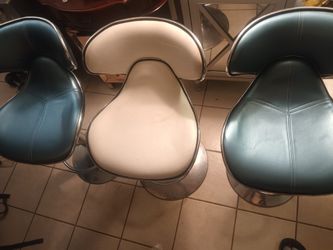 3 Bar Stool 