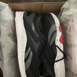  Reebok Men's Composite Toe Work Shoe (Nike,adidas,under amor)