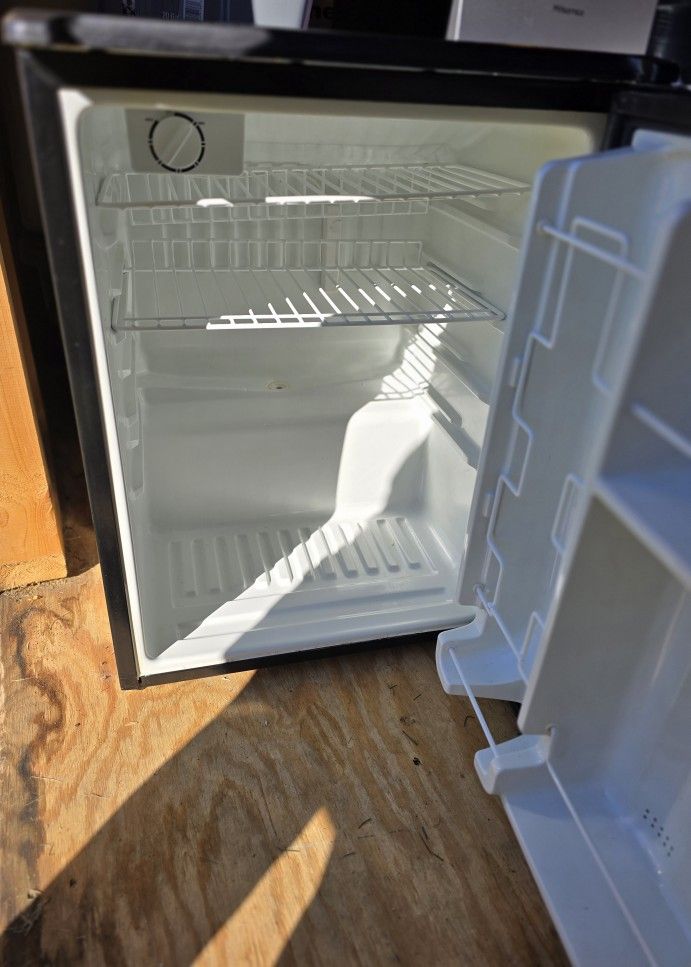 Used Mini Fridge
