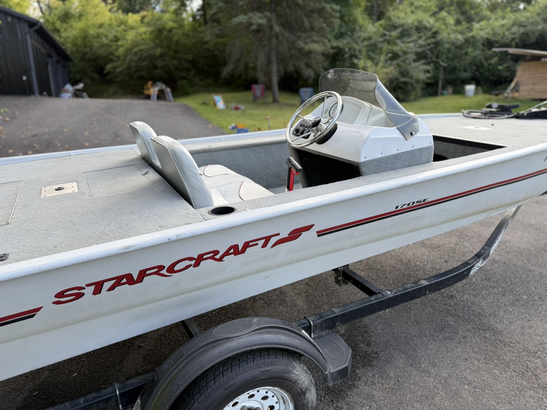 2001 Starcraft 170 SE