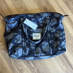 Herschel floral tote/duffle style bag q
