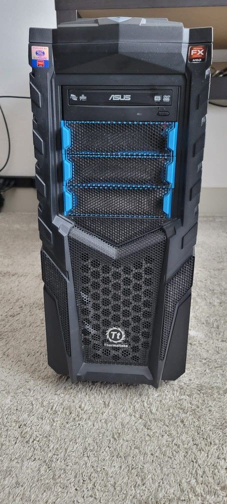 Custom Desktop PC (No Hard Drive)