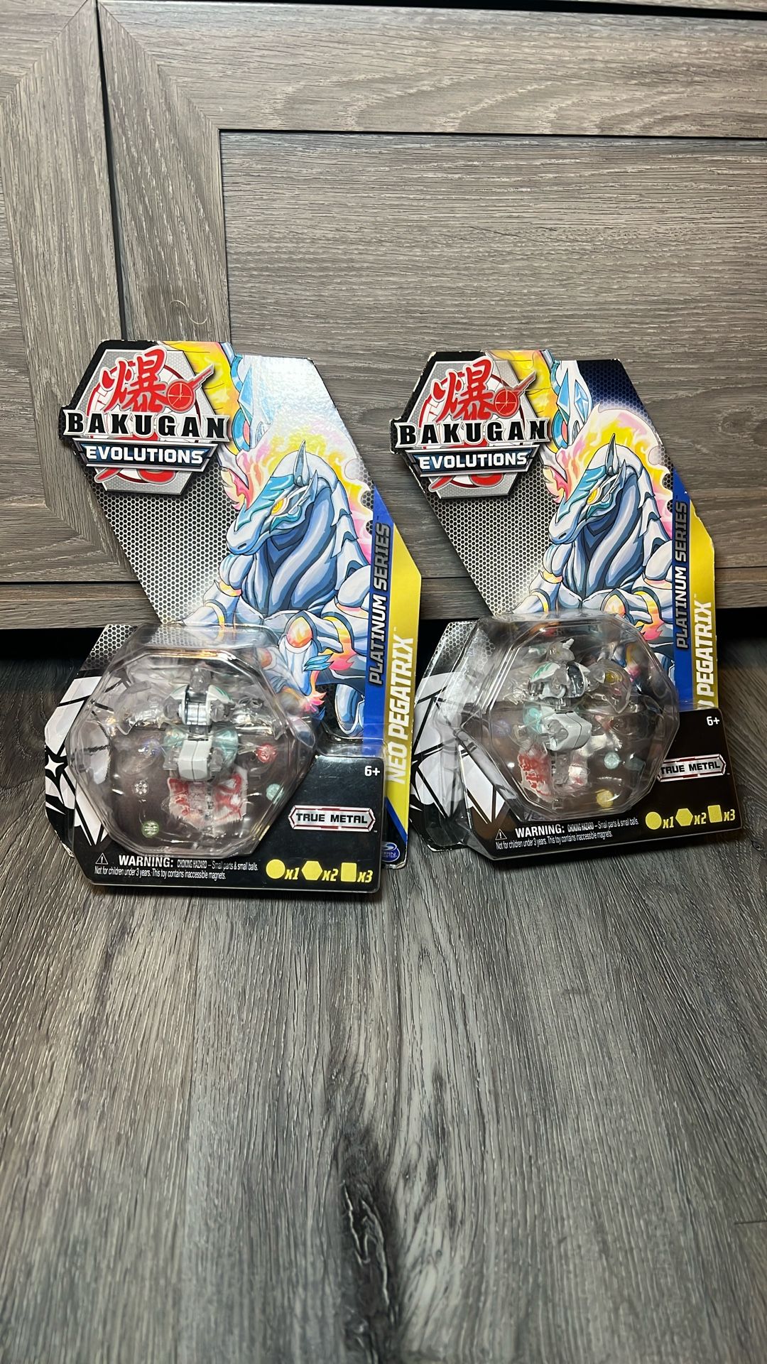 2 Bakugan Evolutions Neo Pegatrix