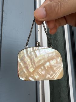 Antique Natural Mother Pearl/Abalone Shell Clutch/Coin Purse Insides Victorian