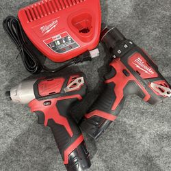 Milwaukee M12