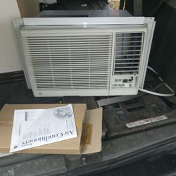GE Air Conditioner 12,000 Btu