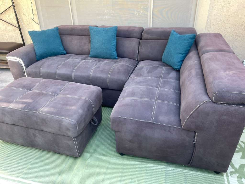 Sectional Sofa with Chaise + Ottoman Gray ( pillows not included)