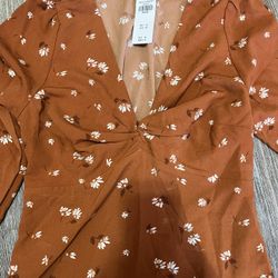 New Abercrombie Blouse Size Medium 