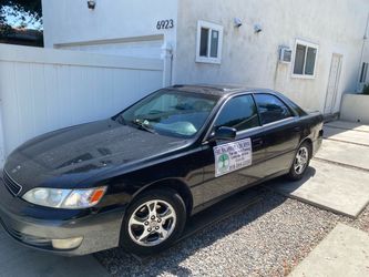 1999 Lexus ES 300