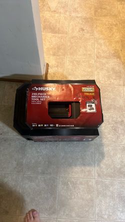 Husky 290-piece mechanics tool set