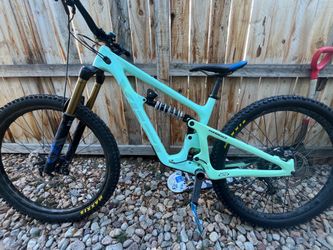 2023 Yeti SB160 Turq MEDIUM