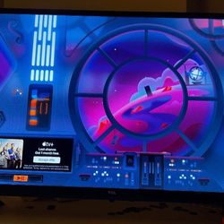 ROKU 32' TV NOT A SMART TV ITS ROKU