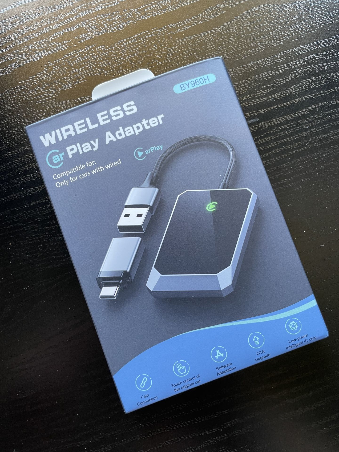 Wireless Apple CarPlay Adapter