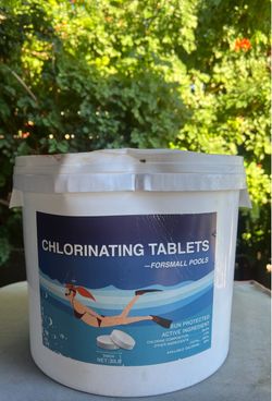 Pool chlorine tablets 3 inch 20 pounds bucket New!!