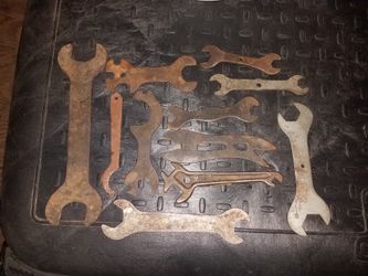 Antique Wrenches