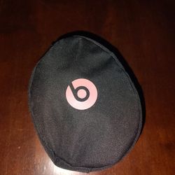 Beats Solo 3 Great Condition Rose Gold Head Phones
