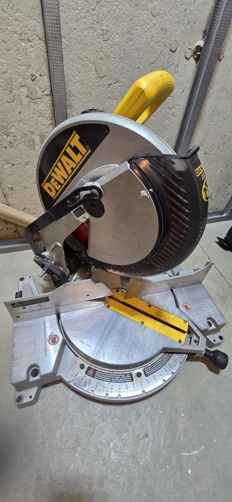 DeWalt 12" Miter Saw