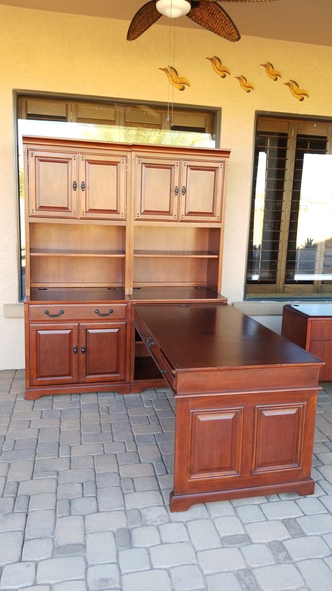 Golden Oak desk w/upper cabinets