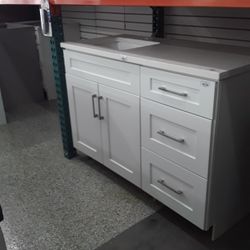 48 Inches Whitr Bathroom vanity. Top Sell Separate 