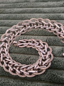 Sterling Silver V-Circle Italian Bracelet