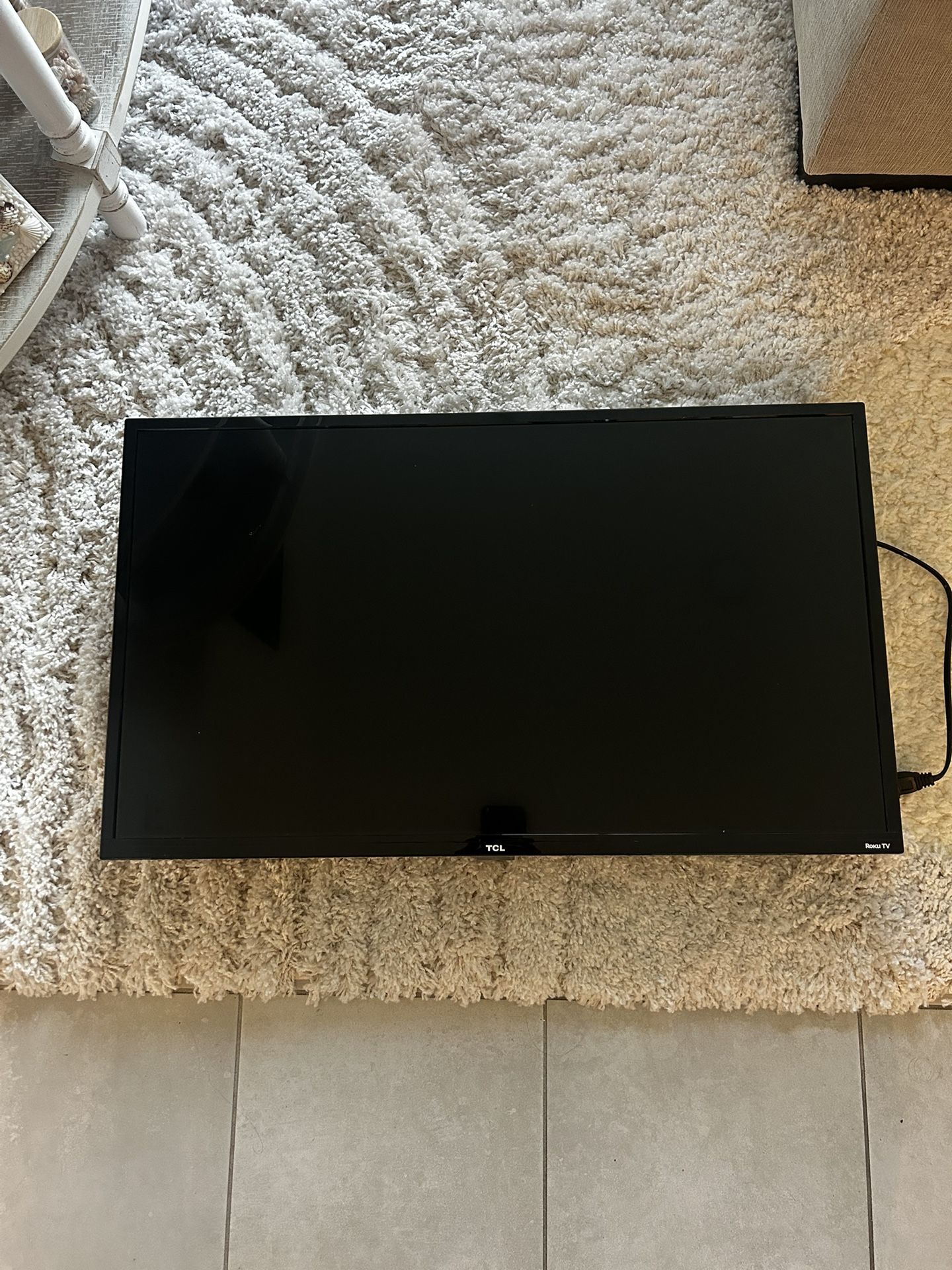32 Inch TV