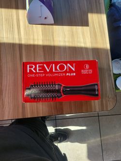 REVLON ONE - STEP VOLUMIZER PLUS