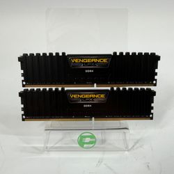 Corsair Vengeance 32GB (2x16GB) RAM DDR4 3200MHz CMK32GX4M2E3200C16