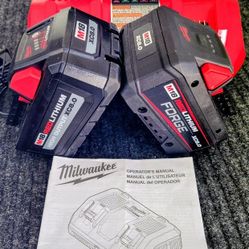 Milwaukee Dual Battery Charger M18+ Batteries (NEW)