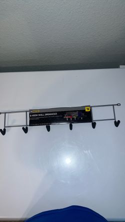 6 Hook Wall Organizer