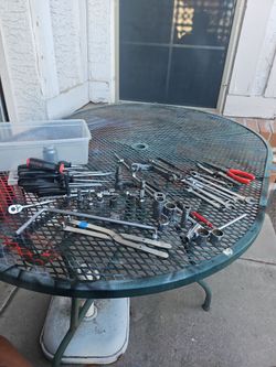 Snap on tools, 60 count, great condition,E MESA