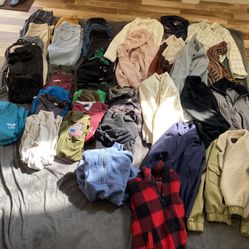 Women’s Clothes Jackets Pants T/shirts Sweaters