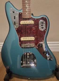 Fender Vintera 60's Jaguar