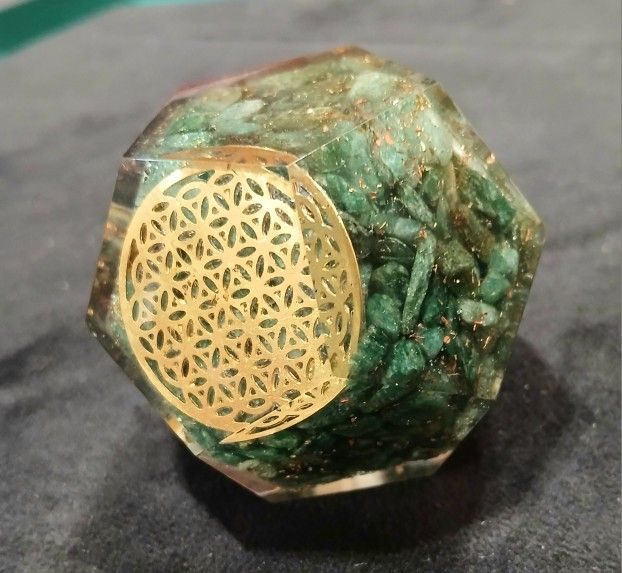 Green Jade Dodecahedron Flower Of Life Orgonite