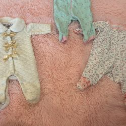 Theee Baby Girl Outfits 0/3 Months