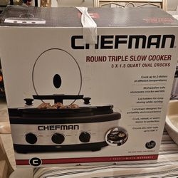 Round Triple Slow Cooker