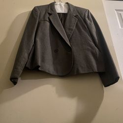 Harve Benard Women’s Suit & Skirt 