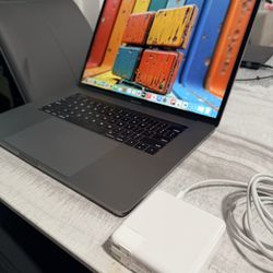 MacBook Pro 15” Retina/ 3.1GHz 4-Core Intel i7/ 16gb ram/ 1TB SSD/MacOS Ventura/Gpu Radeon 4gb/New🔋