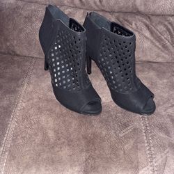 Jennifer Lopez black suede booties